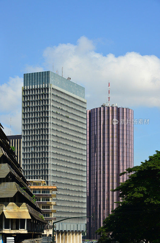 农业部，CAISTAB大楼(Postel 2001 tower to the right)，阿比让，科特迪瓦